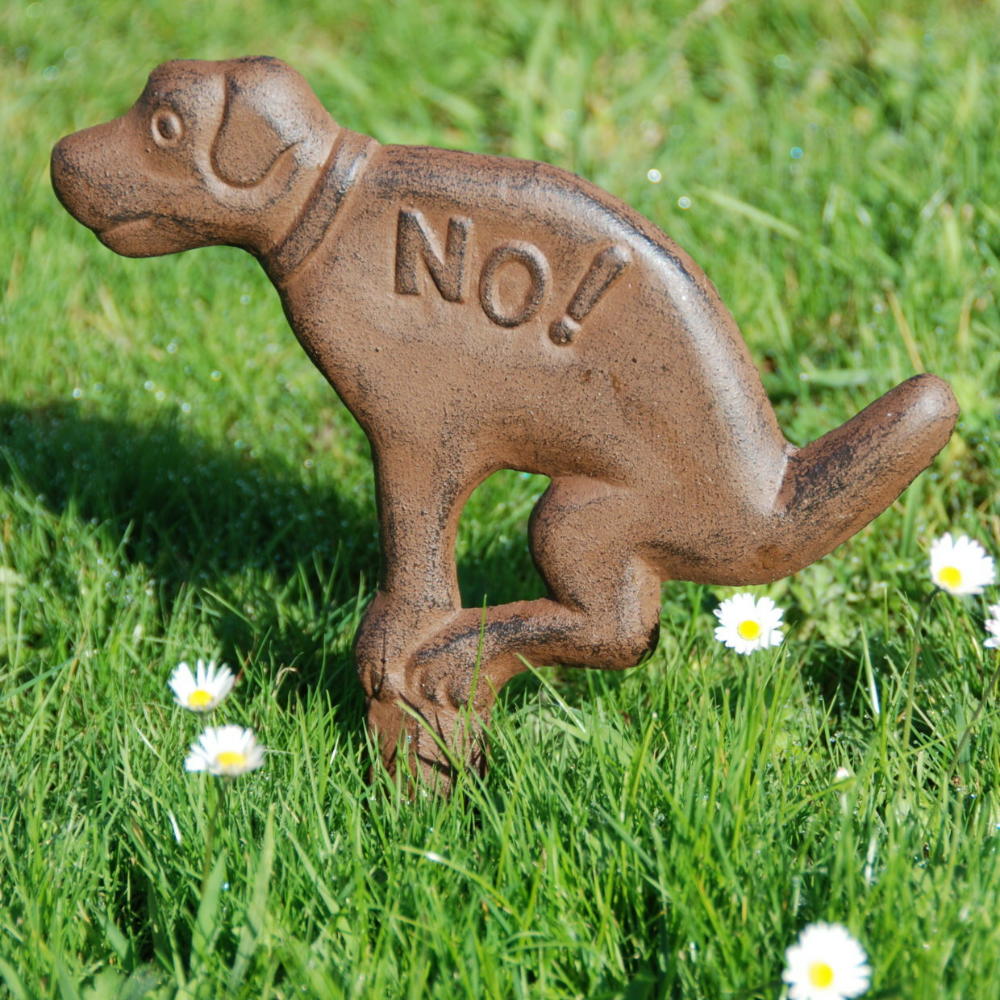 Vorgartendekoration Hundeklo NO!