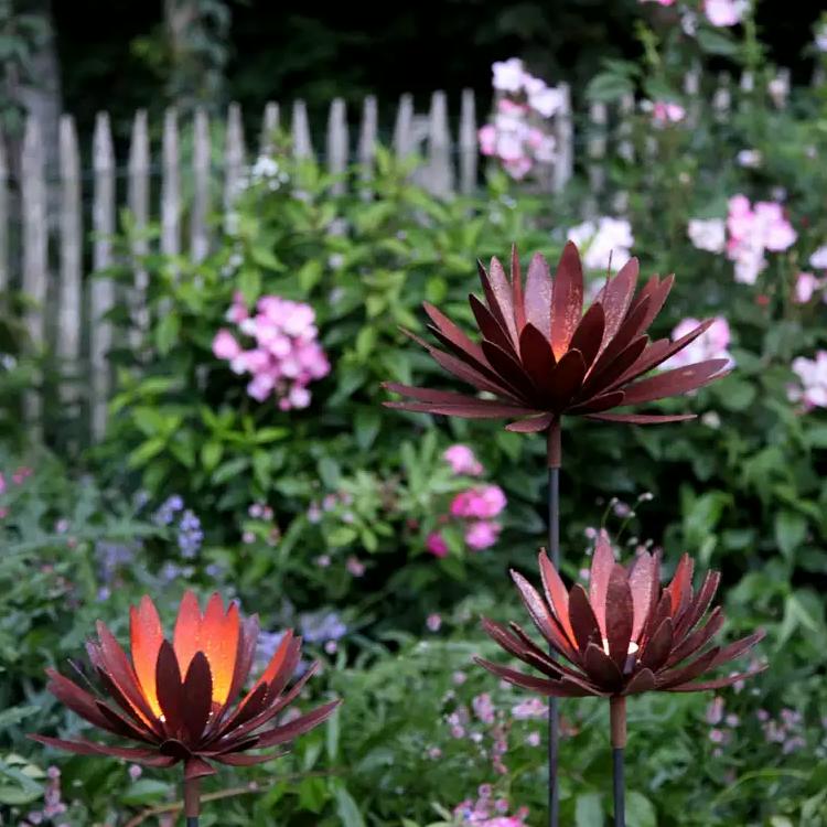 Rost Gartenstecker Chrysantheme 400 mm